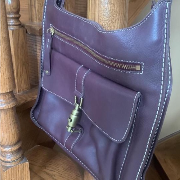 LARGE DEEP MAUVE ROOTS SHOULDER BAG PURSE - Picture 1 of 4